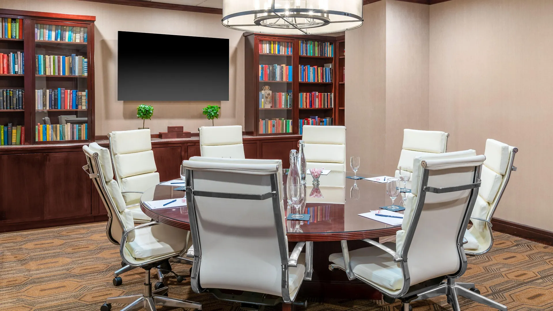 The Capital Suites Hotel Columbus