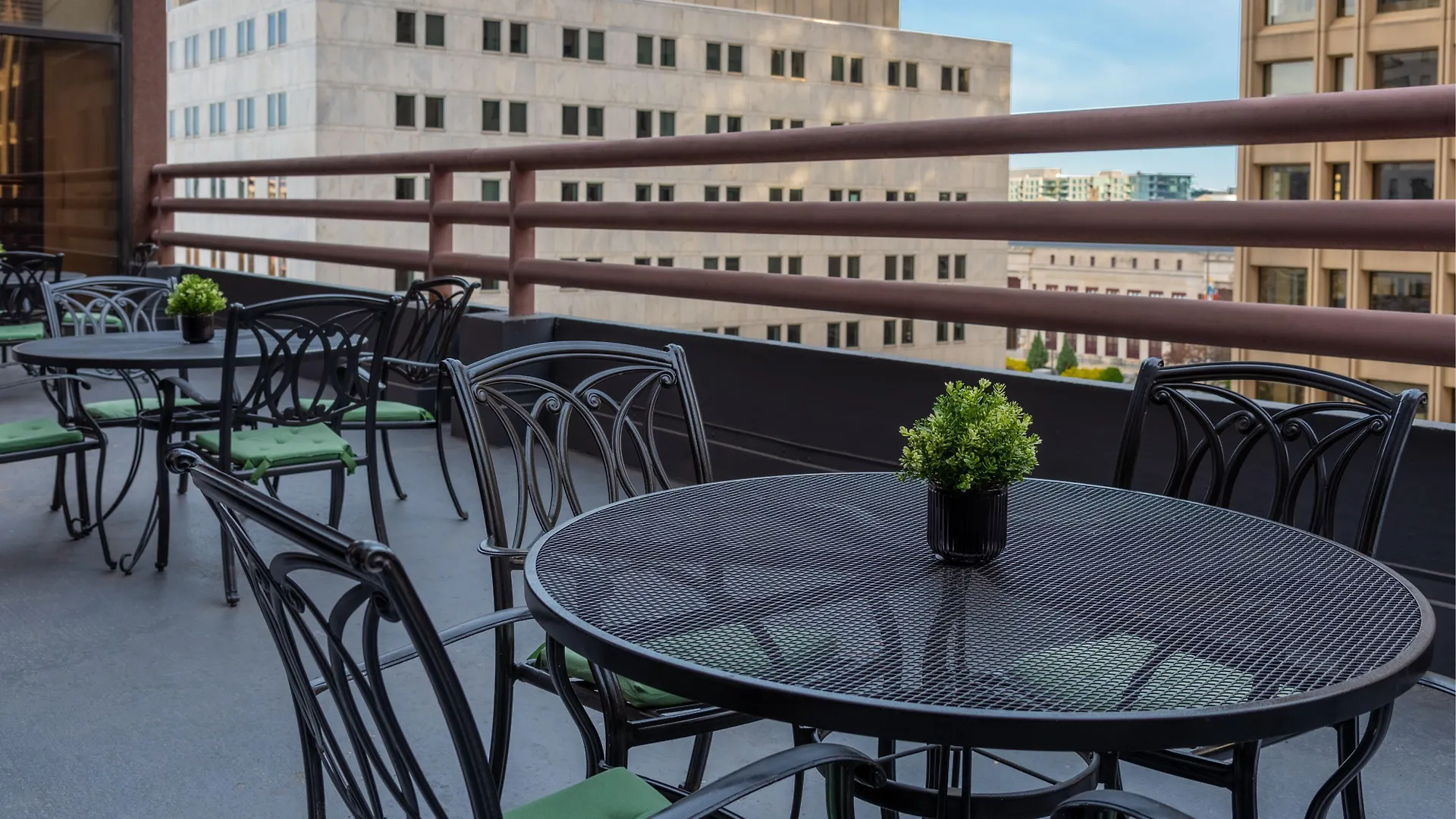The Capital Suites Hotel Columbus 4*,