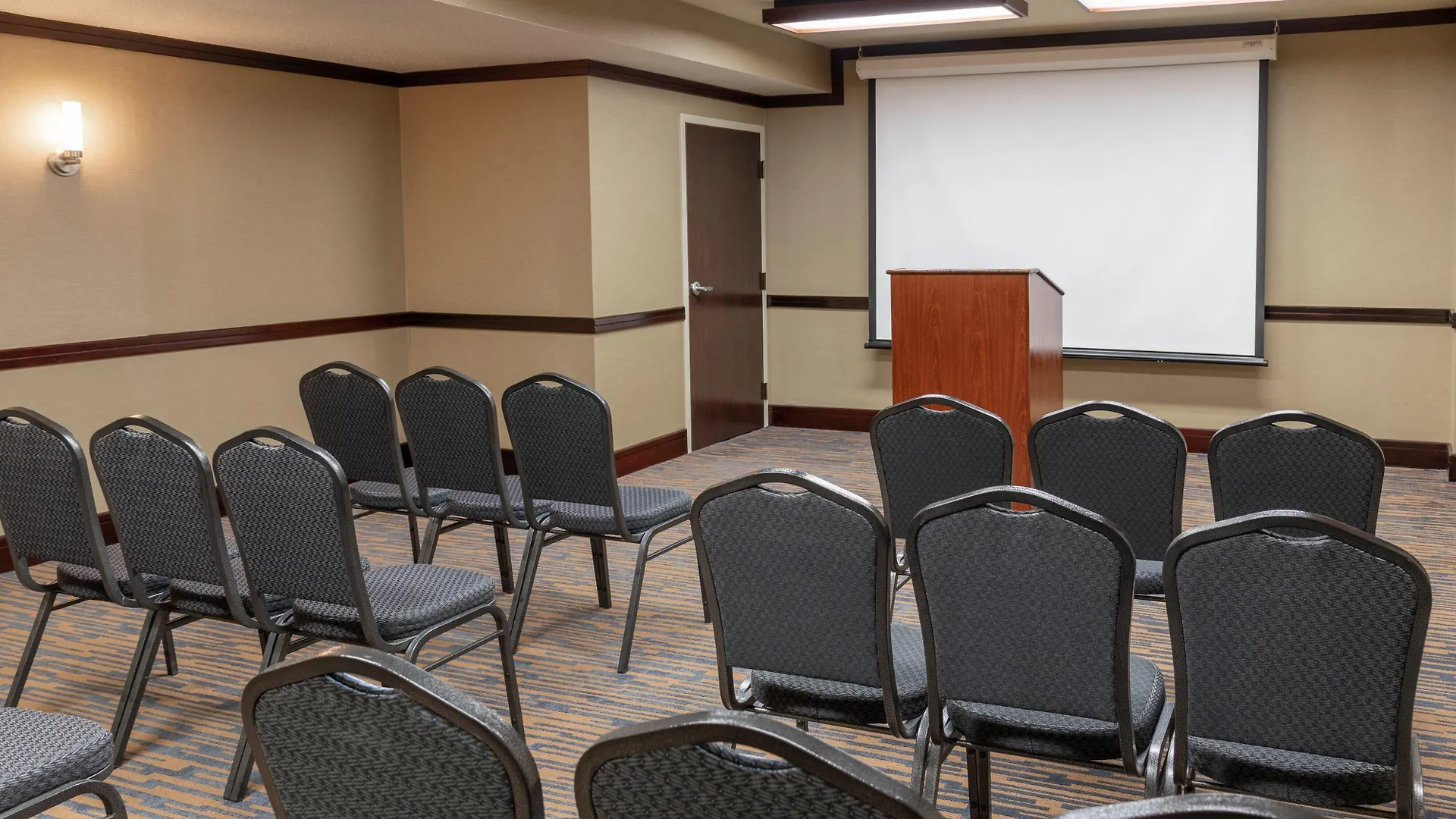 The Capital Suites Hotel Columbus 4*,  United States