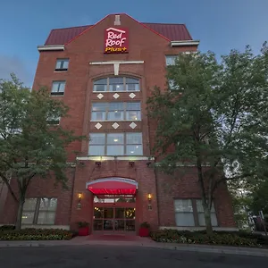 3* Hotel Red Roof Plus+ Downtown - Convention Center