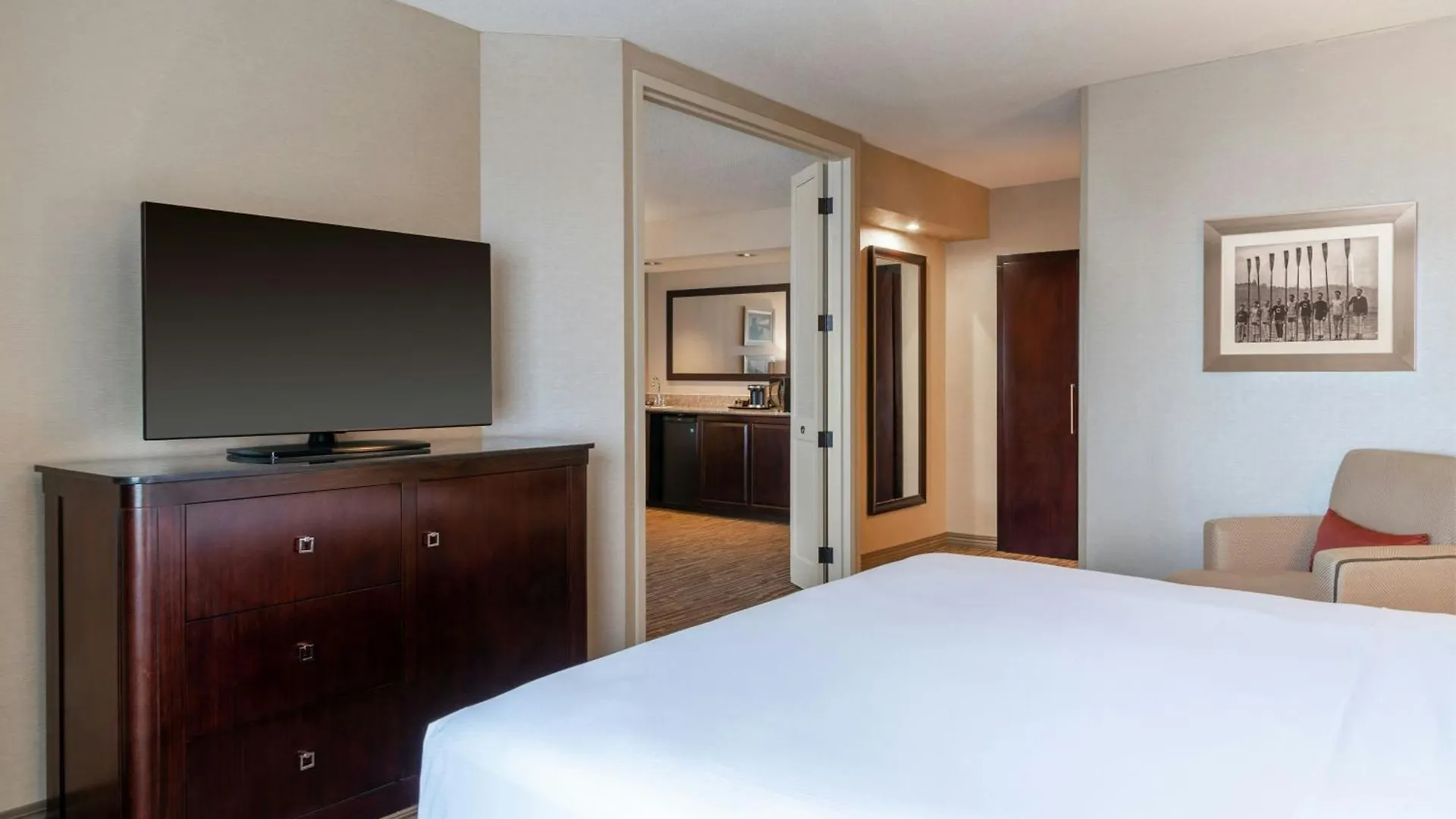 The Capital Suites Hotel Columbus